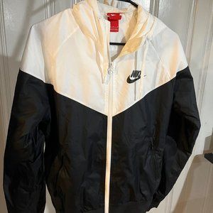 Nike Windbreaker, Women's Medium